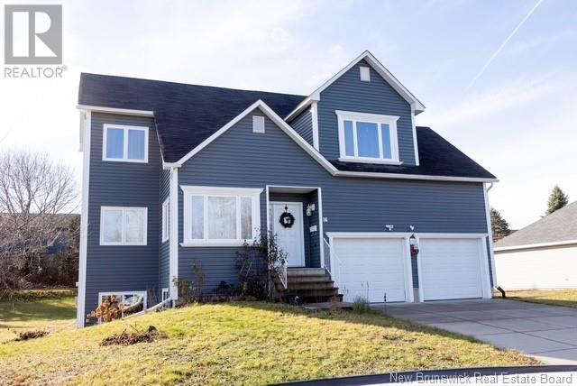 16 Howe Crescent, Oromocto, New Brunswick