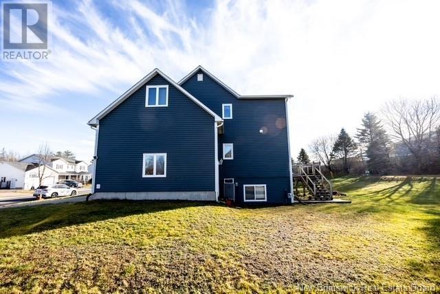 16 Howe Crescent, Oromocto, New Brunswick  E2V 4M5 - Photo 4 - NB117479