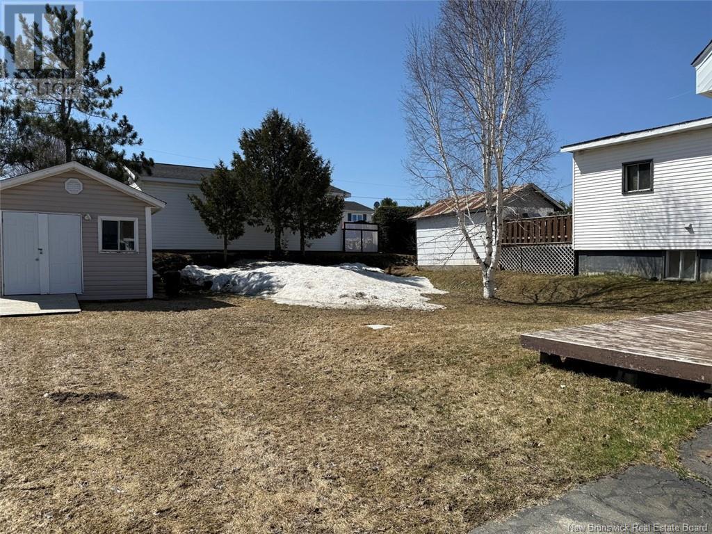 21 Lynch Street, Saint-Quentin, New Brunswick  E8A 1T4 - Photo 11 - NB117279