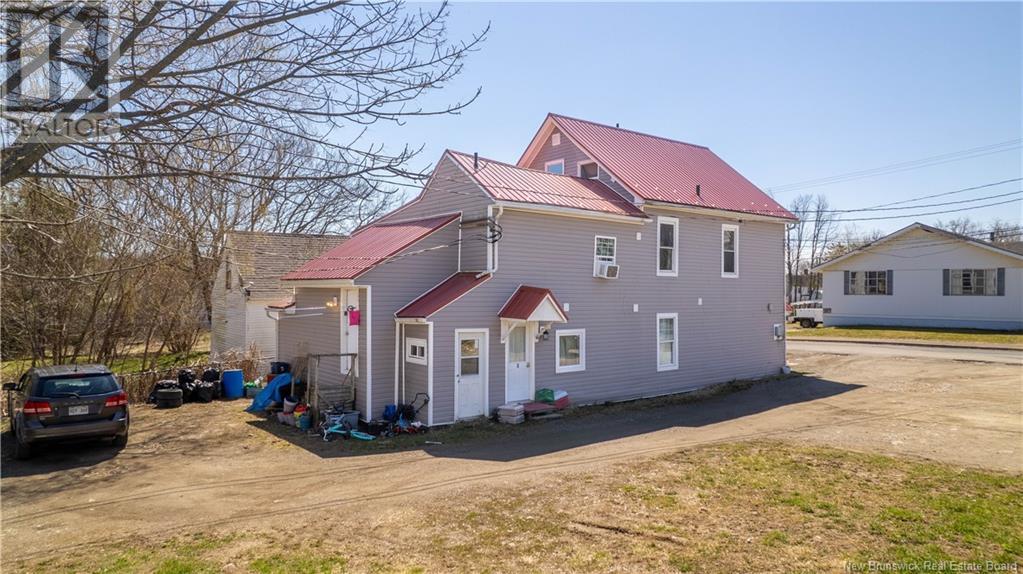 25 Pleasant Street, Milltown, New Brunswick  E3L 1A3 - Photo 8 - NB117112
