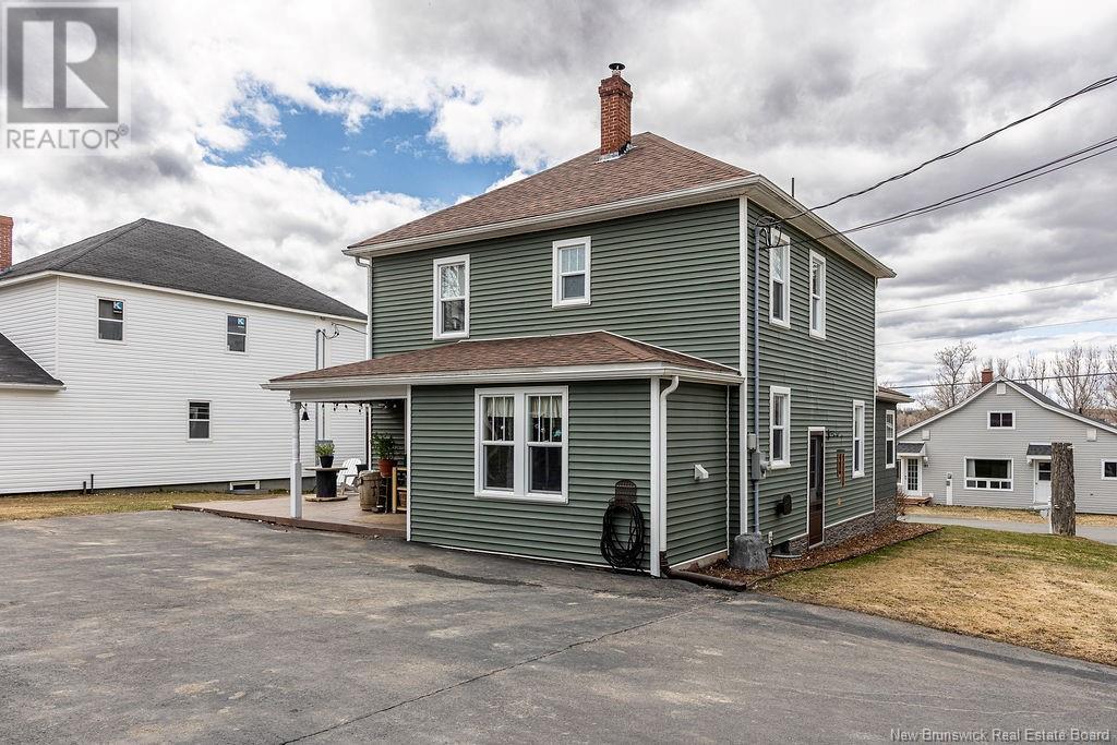 16 Elm Street, Hartland, New Brunswick  E7P 2R5 - Photo 4 - NB116734