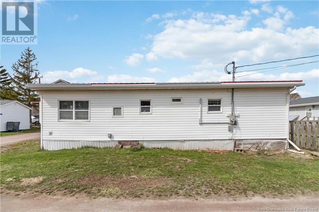 6 De La Rose Avenue, Cap Bimet, New Brunswick  E4P 7E6 - Photo 32 - NB117410