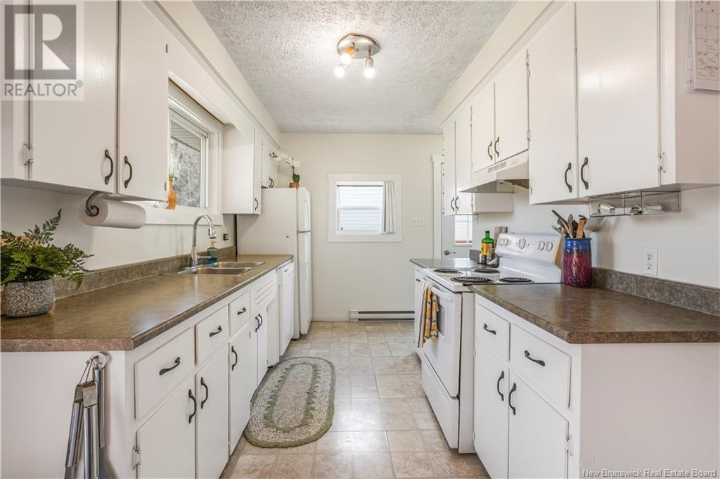 409 Canada Street, Fredericton, New Brunswick  E3A 4A5 - Photo 11 - NB117387