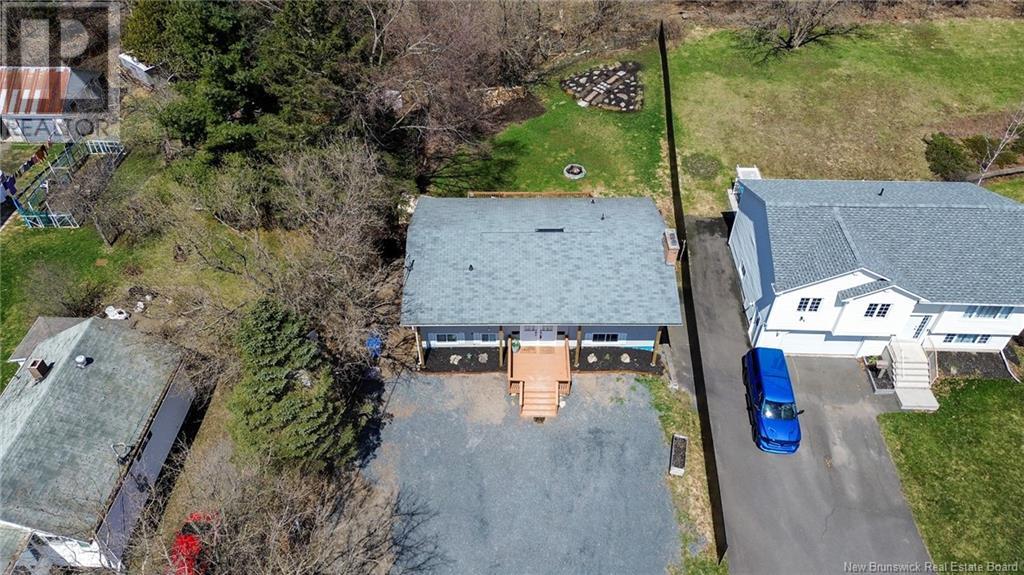 409 Canada Street, Fredericton, New Brunswick  E3A 4A5 - Photo 3 - NB117387