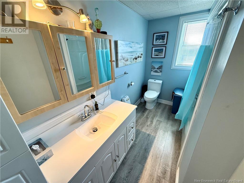310 Boul. St-Pierre Ouest, Caraquet, New Brunswick  E1W 1A3 - Photo 21 - NB117445