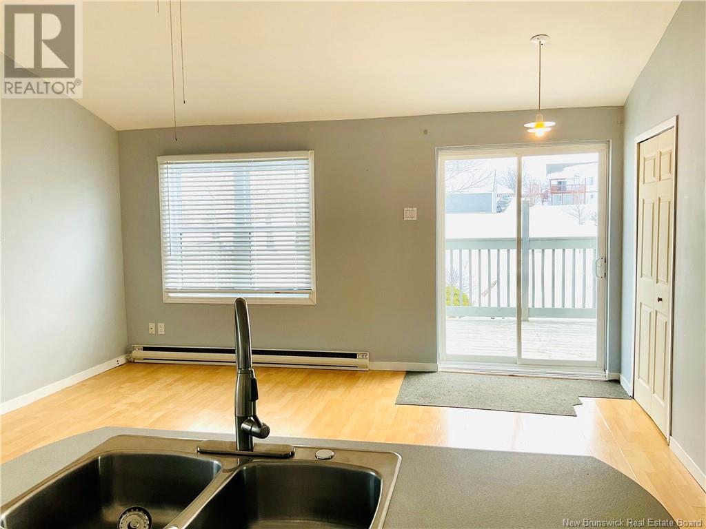 310 Boul. St-Pierre Ouest, Caraquet, New Brunswick  E1W 1A3 - Photo 33 - NB117445