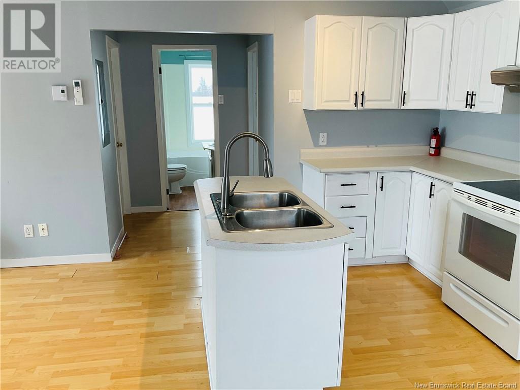 310 Boul. St-Pierre Ouest, Caraquet, New Brunswick  E1W 1A3 - Photo 34 - NB117445
