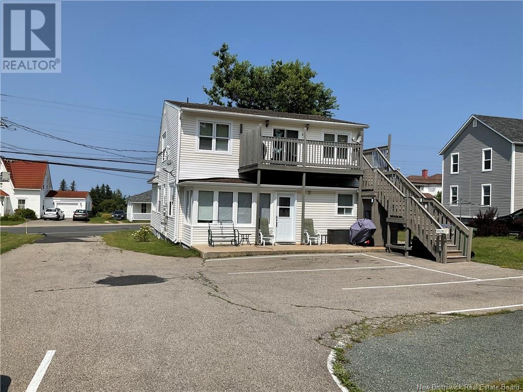 310 Boul. St-Pierre Ouest, Caraquet, New Brunswick  E1W 1A3 - Photo 37 - NB117445