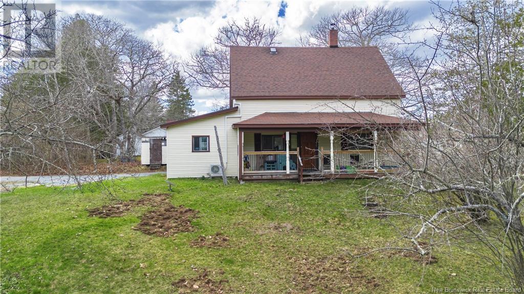 38 Oak Point Beach Road, Oak Point, New Brunswick  E5M 2H8 - Photo 2 - NB117483