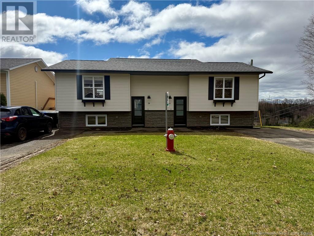 39-41 Belair Street, Grand-Sault/Grand Falls, New Brunswick