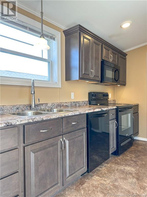 14 Ivory Court, Woodstock, New Brunswick  E7M 0G5 - Photo 9 - NB117515