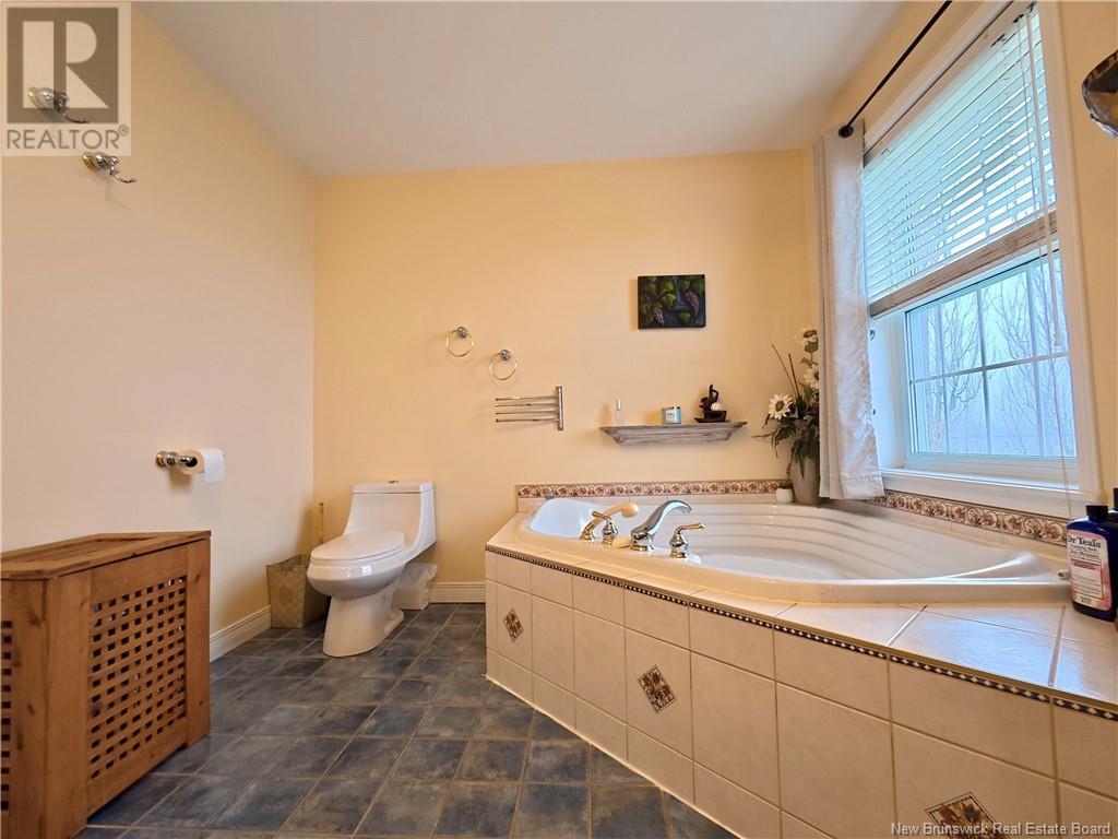 105 De La Capitale Boulevard, Edmundston, New Brunswick  E3V 5A2 - Photo 33 - NB117463