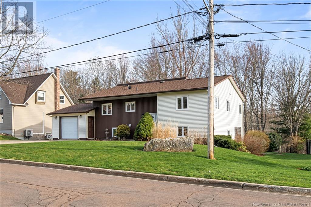 26 Grandhill Drive, Riverview, New Brunswick  E1B 4H9 - Photo 2 - NB117275