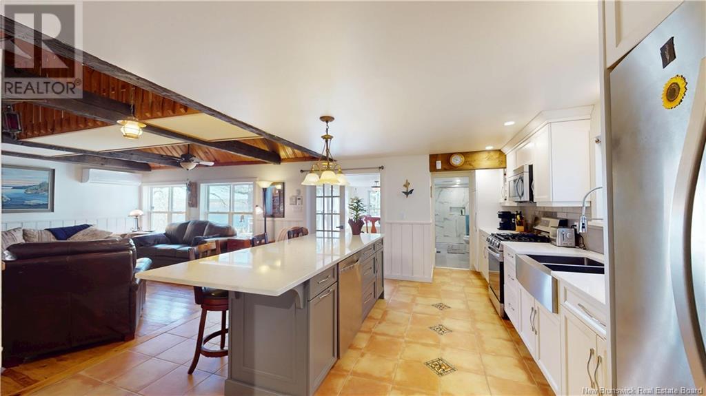 1588 Scenic Narrows Boulevard, Cambridge-Narrows, New Brunswick  E4C 2P2 - Photo 3 - NB117135