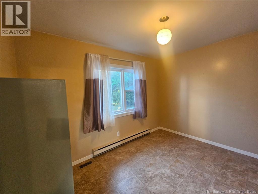 356 Chapel Street, Grand Falls, New Brunswick  J7W 0H7 - Photo 16 - NB117543