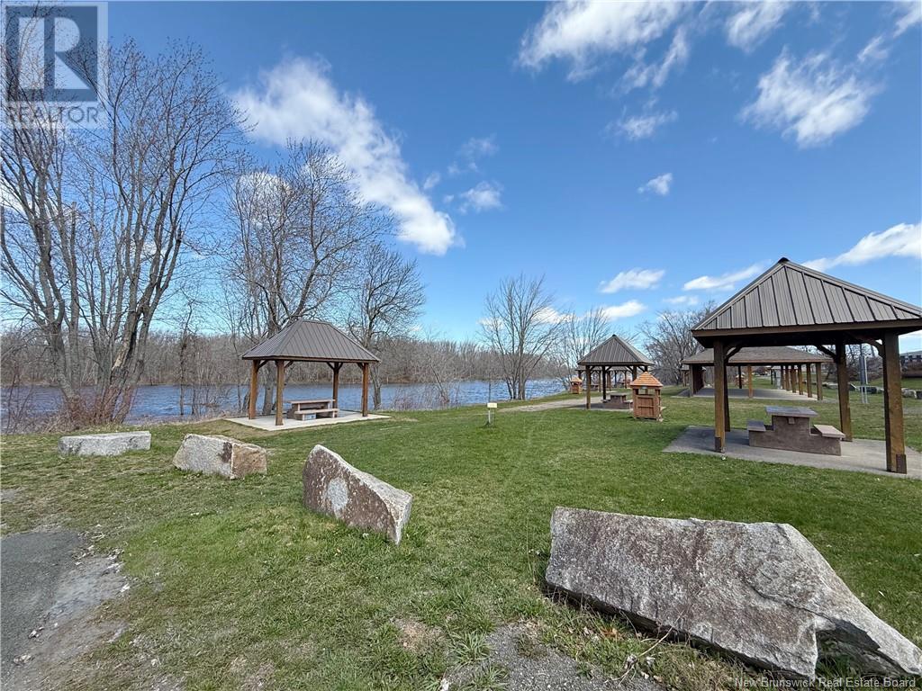 318 Gilmour Street, Oromocto, New Brunswick  E2V 1E5 - Photo 33 - NB117509