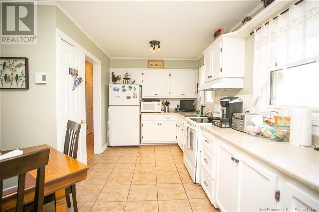 318 Gilmour Street, Oromocto, New Brunswick  E2V 1E5 - Photo 7 - NB117509