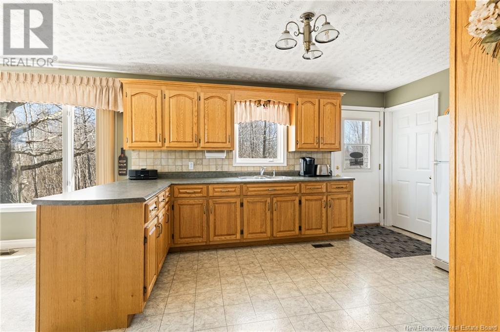 62 Parker Road, Scoudouc, New Brunswick  E4P 3P9 - Photo 6 - NB117549