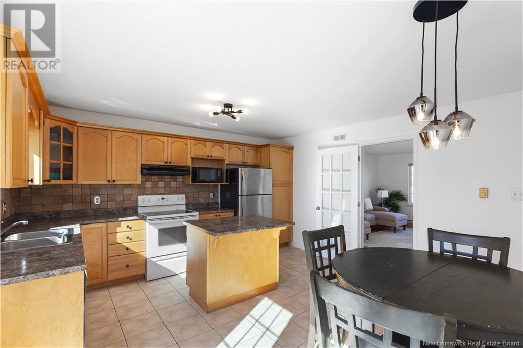 50 Stoneham Drive, Moncton, New Brunswick  E1G 4Z7 - Photo 4 - NB117568