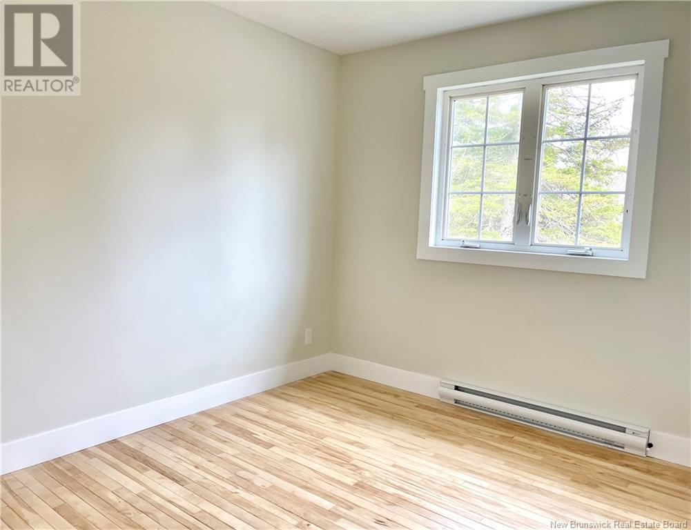 2939 North Tetagouche Road, Bathurst, New Brunswick  E2A 4Y8 - Photo 15 - NB117285