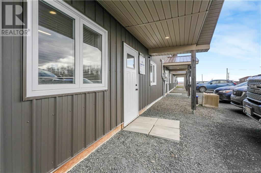 78 Millennium Drive, Hanwell, New Brunswick  E3C 2N8 - Photo 4 - NB117571