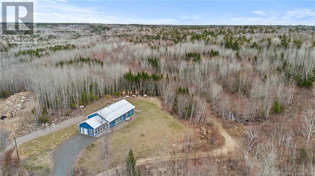 90 Munner Drive, Fredericton, New Brunswick  E3A 9M9 - Photo 2 - NB117589