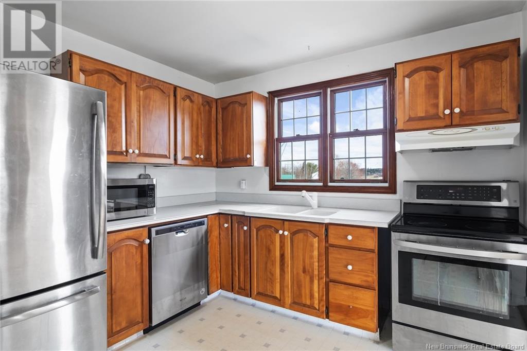 31 Pugsley Street, Nackawic, New Brunswick  E6G 1B4 - Photo 15 - NB117292