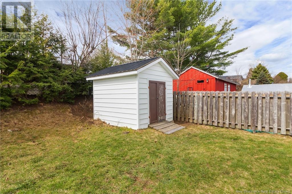 31 Pugsley Street, Nackawic, New Brunswick  E6G 1B4 - Photo 39 - NB117292