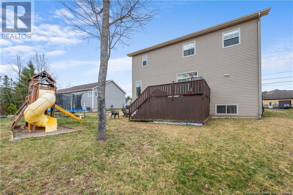130 Rue Larochelle, Dieppe, New Brunswick  E1A 8Y5 - Photo 4 - NB117227