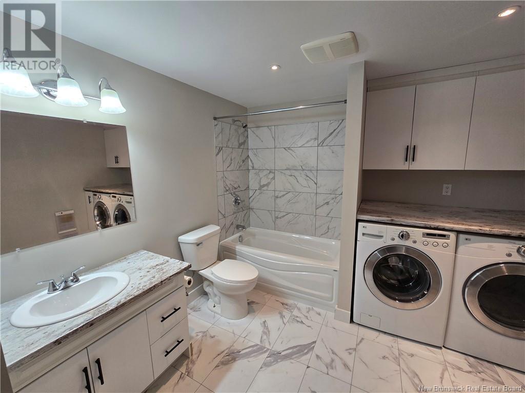 1096 Packard Street, Bathurst, New Brunswick  E2A 6J2 - Photo 3 - NB117587