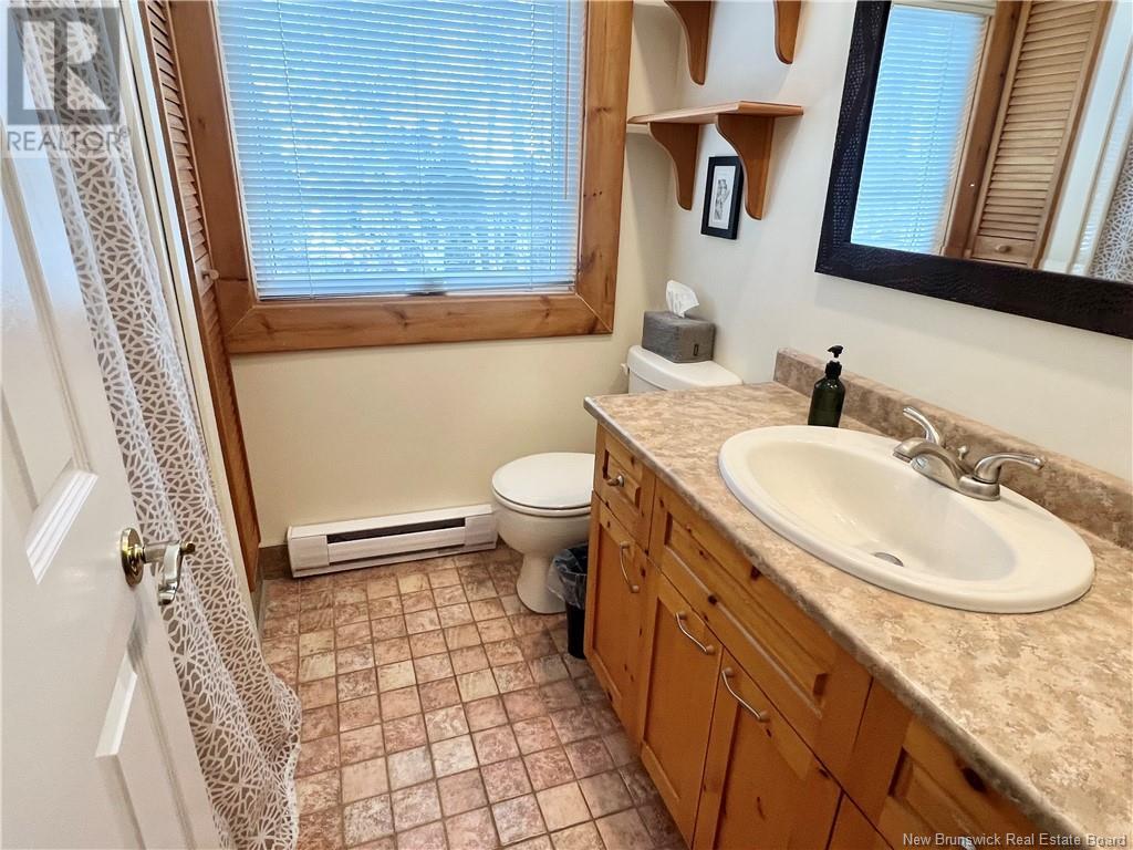 1900 Connemara Place, Bathurst, New Brunswick  E2A 4Y2 - Photo 28 - NB117597