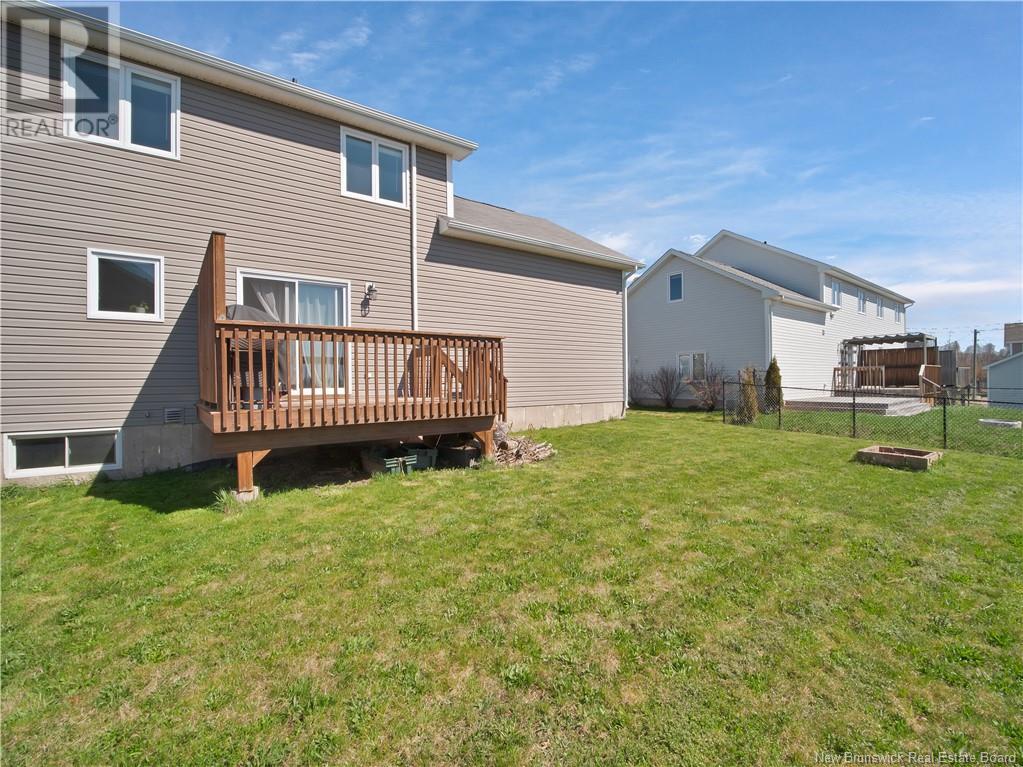 76 Stillwater, Moncton, New Brunswick  E1E 0C6 - Photo 28 - NB117403