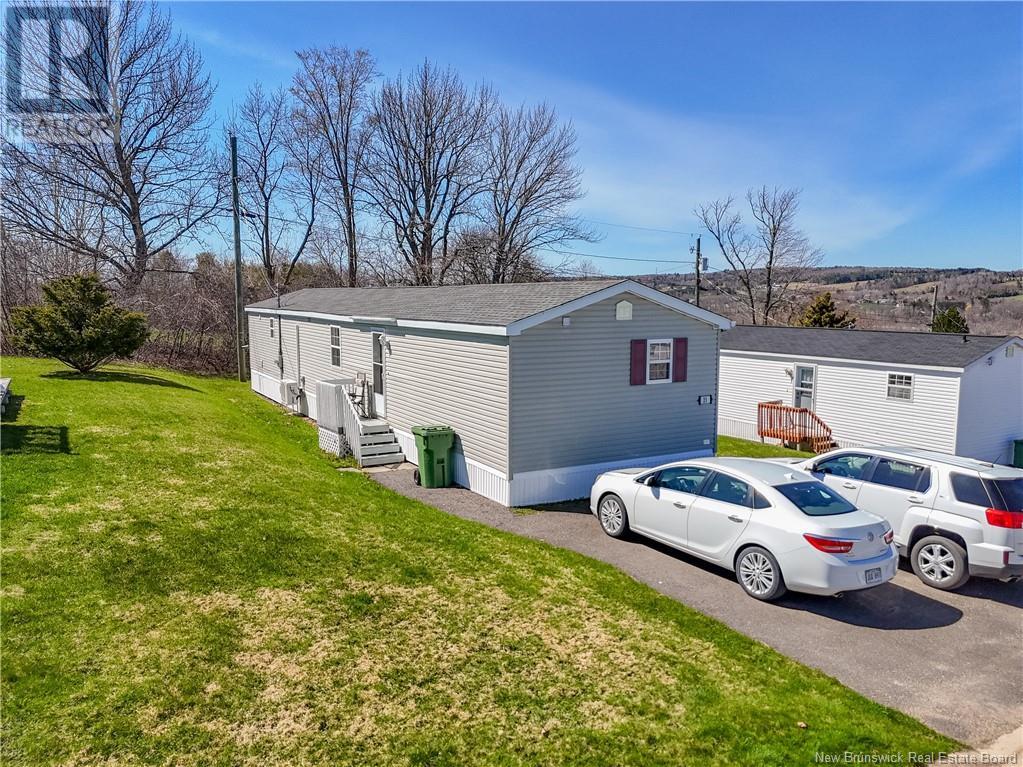 23 Todd Street, Fredericton, New Brunswick  E3C 2M9 - Photo 2 - NB117559