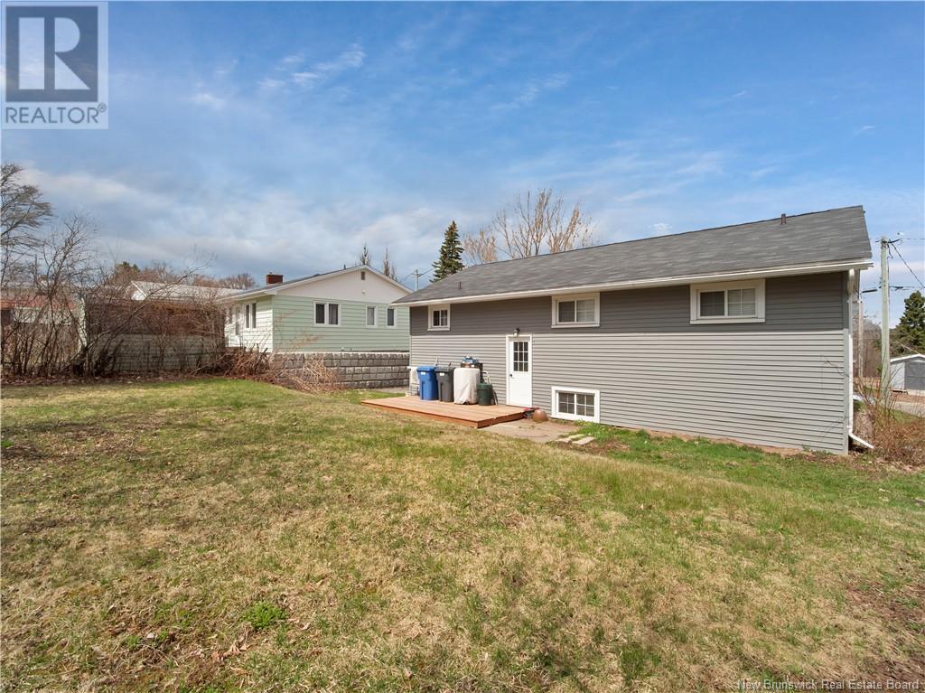 10-12 Wolfe Avenue, Moncton, New Brunswick  E1C 3Y1 - Photo 3 - NB117360