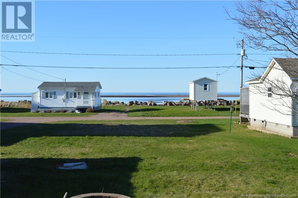 5 Ste-Marie Street, Grand-Barachois, New Brunswick  E4P 8N4 - Photo 2 - NB117620