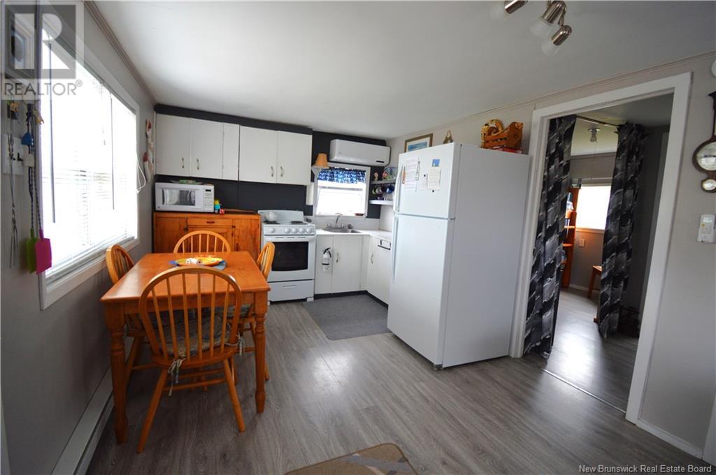 5 Ste-Marie Street, Grand-Barachois, New Brunswick  E4P 8N4 - Photo 3 - NB117620