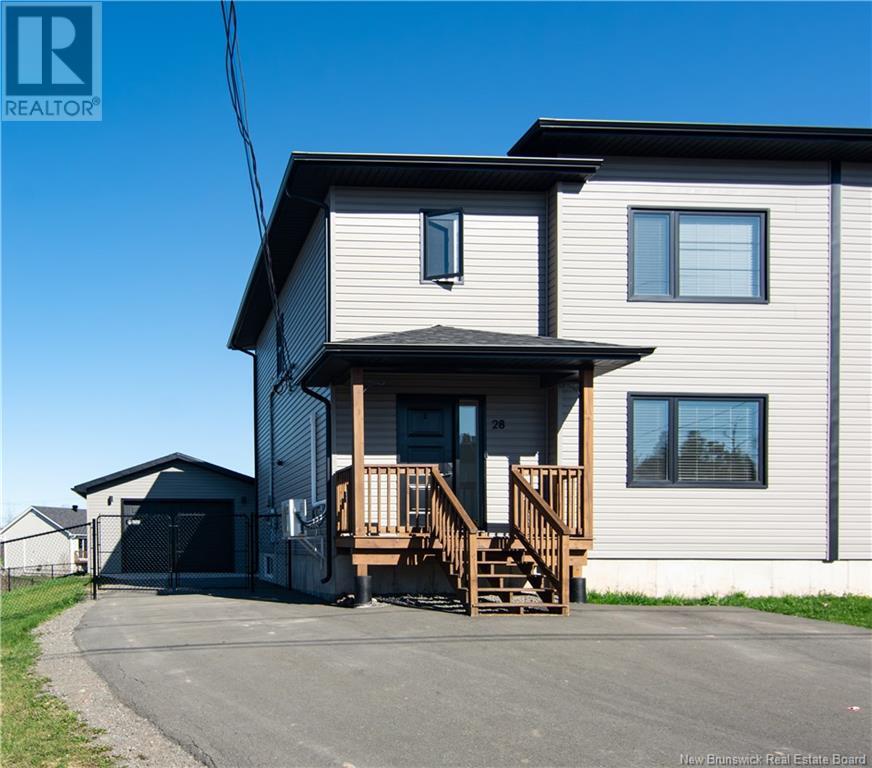 28 Edington Street, Moncton, New Brunswick  E1E 0G6 - Photo 2 - NB117541
