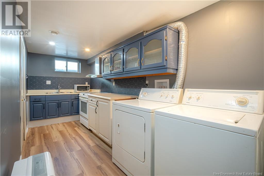 53 Madison, Moncton, New Brunswick  E1E 1R5 - Photo 19 - NB116859