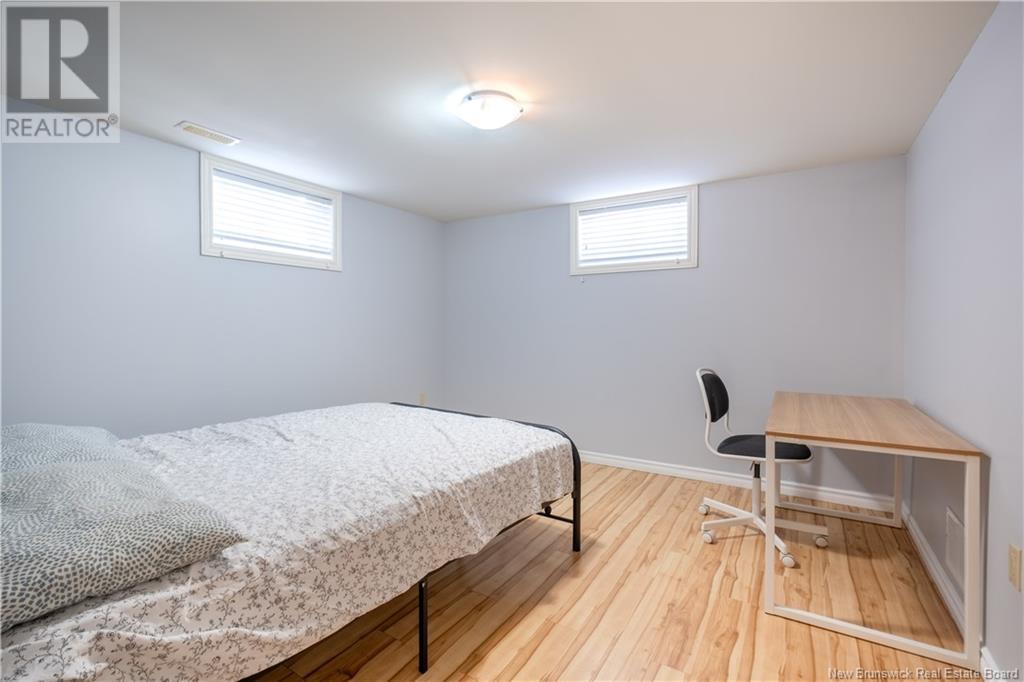 53 Madison, Moncton, New Brunswick  E1E 1R5 - Photo 23 - NB116859