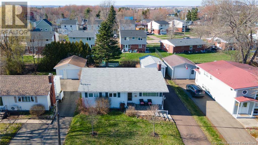 53 Madison, Moncton, New Brunswick  E1E 1R5 - Photo 29 - NB116859