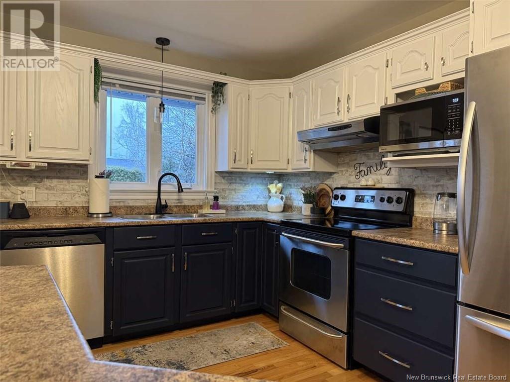 68 Alex Street, Fredericton, New Brunswick  E3G 0L1 - Photo 8 - NB117656