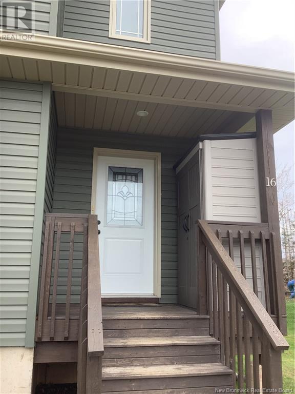 16 Janick Court, Moncton, New Brunswick  E1A 9L6 - Photo 2 - NB117667