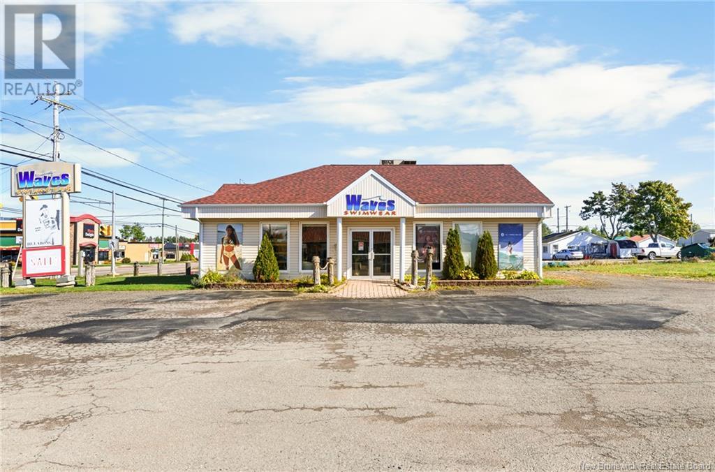 523 Main Street, Shediac, New Brunswick  E4P 2C4 - Photo 2 - NB117610