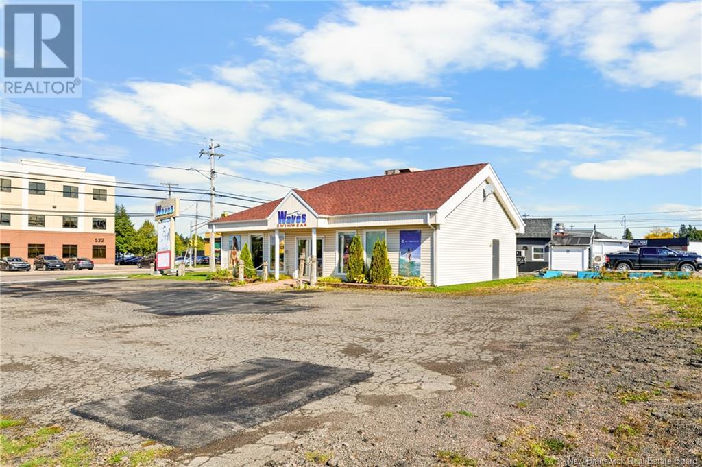 523 Main Street, Shediac, New Brunswick  E4P 2C4 - Photo 3 - NB117610
