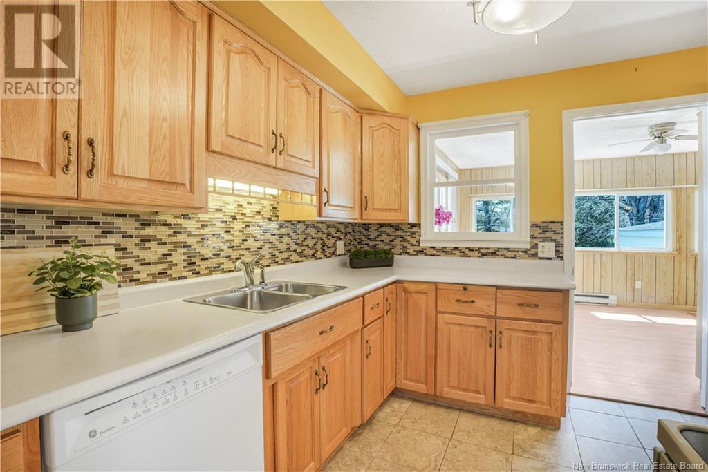106 Teak Drive, Fredericton, New Brunswick  E3A 2J1 - Photo 14 - NB117577