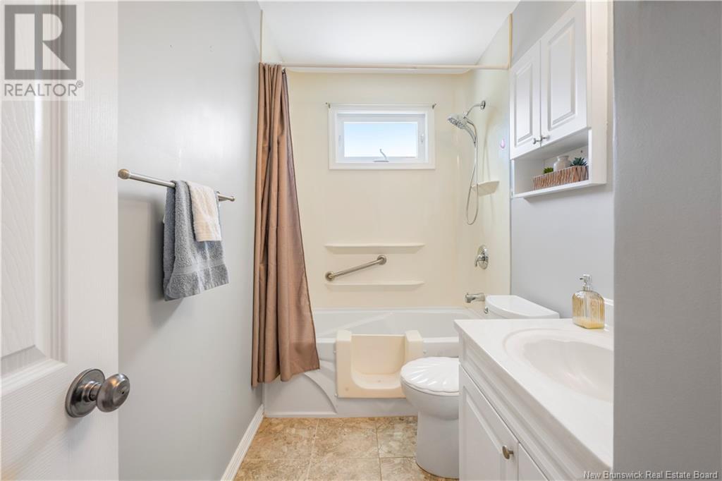 106 Teak Drive, Fredericton, New Brunswick  E3A 2J1 - Photo 22 - NB117577