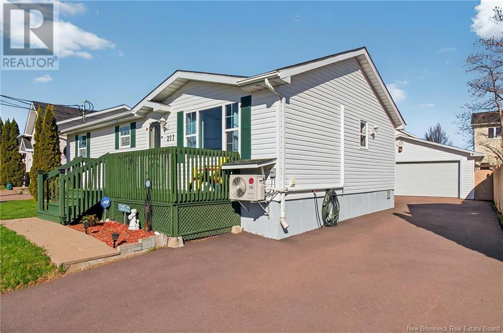 277 Maplehurst Drive, Moncton, New Brunswick  E1G 4T8 - Photo 43 - NB117705