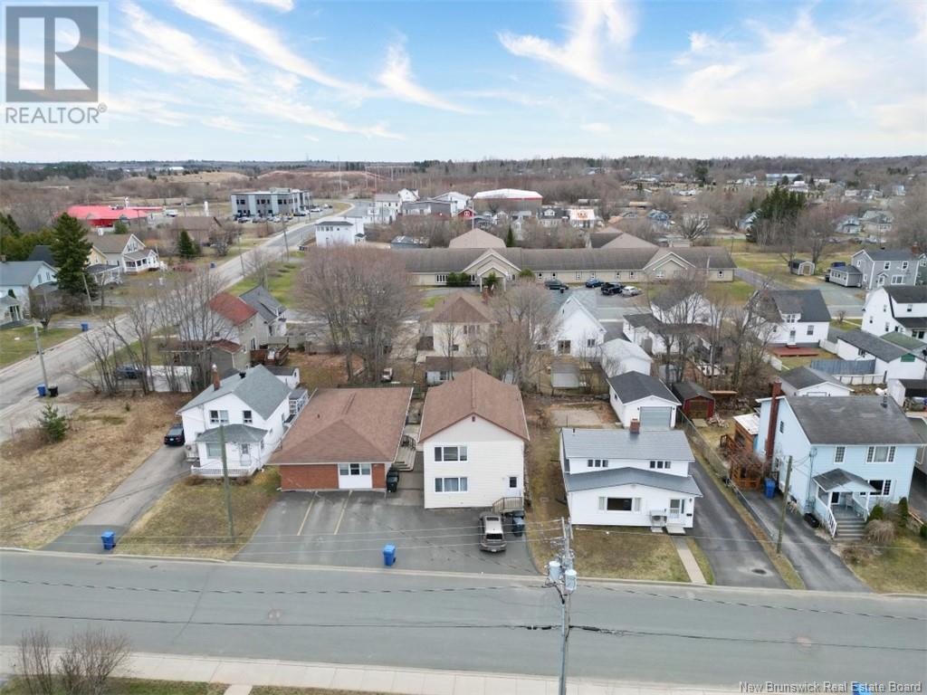 276-278 York, Bathurst, New Brunswick  E2A 1H1 - Photo 3 - NB117512