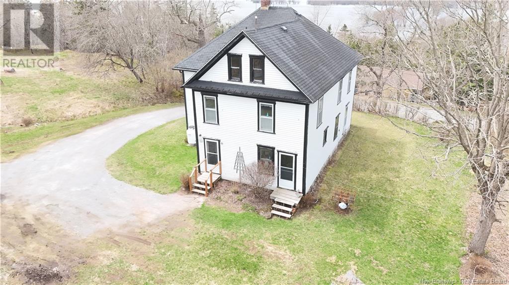 251 Kennebecasis River Road, Hampton, New Brunswick  E5N 6L1 - Photo 2 - NB117320
