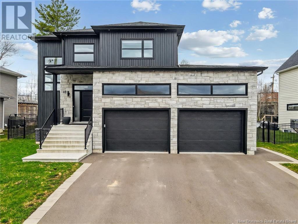 10 Rosebank Crescent, Riverview, New Brunswick